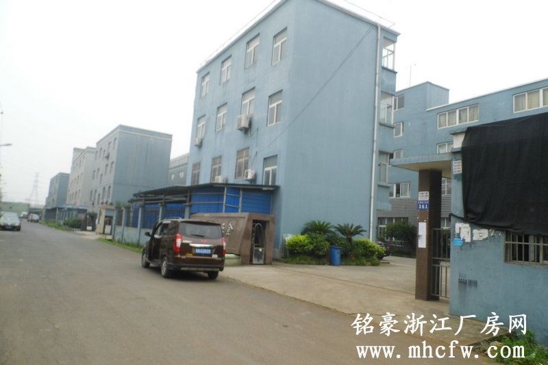 闻堰冠山隧道出口时代大道旁700方厂房出租